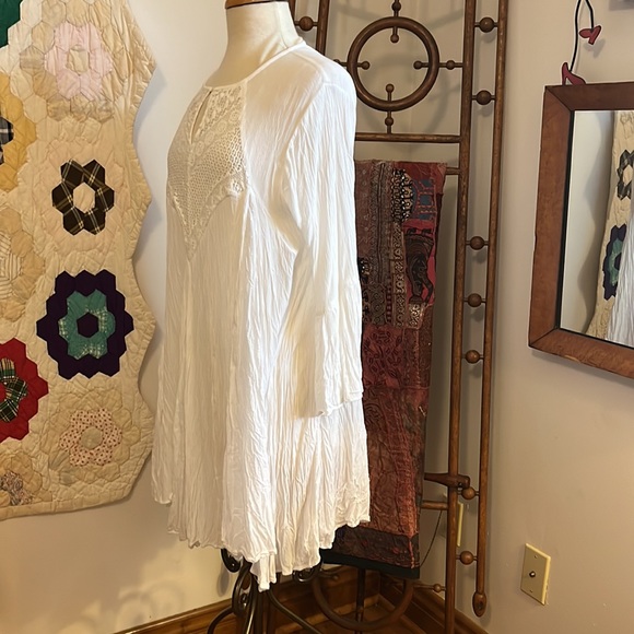 Gauzy White Dress - Picture 4 of 8